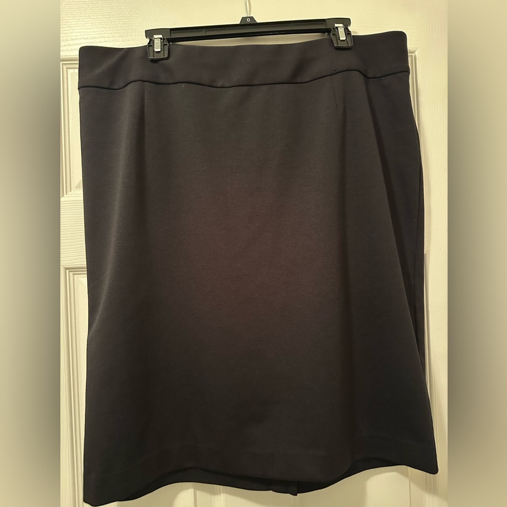 Lane Bryant Black Pencil Skirt - size 18